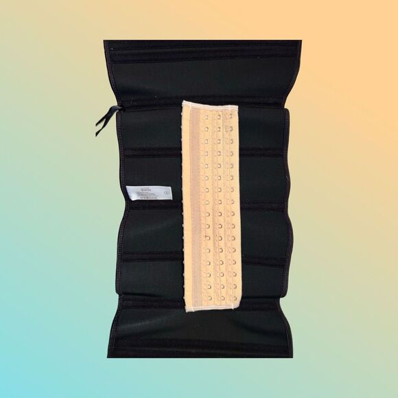 The Perfect Curves™ Waist Trainer & Extender by Luxx Curves Size XS - Picture 4 of 6